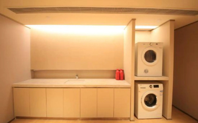 JI Hotel (Wuhan Houhu Avenue Xingye Road)