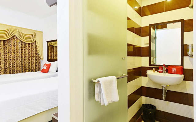 ZEN Rooms Sukaresmi Karang Setra