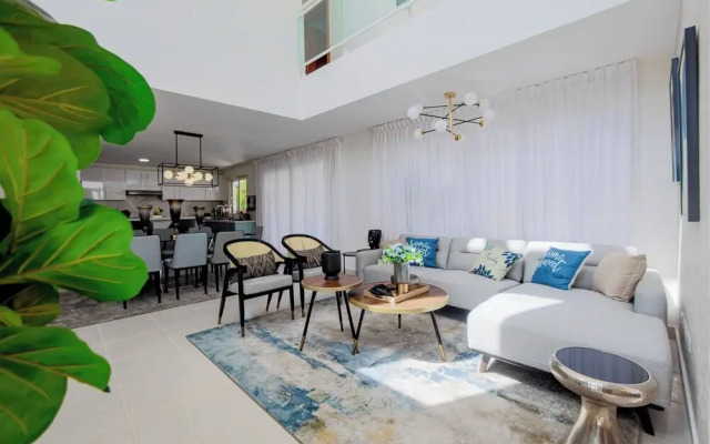 A Tropical Oasis In Vista Cana
