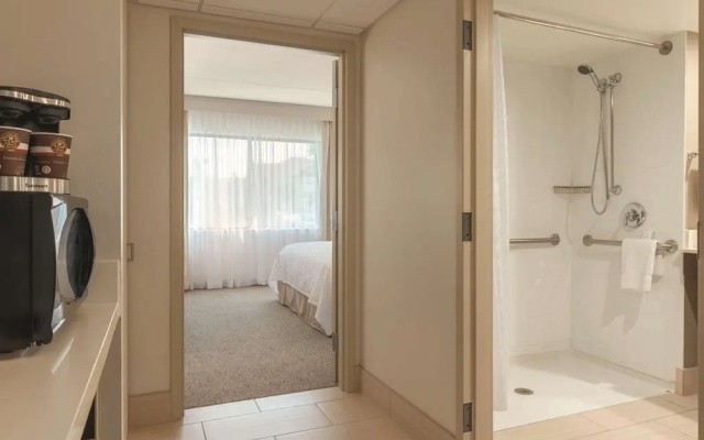 Brookfield Suites Hotel