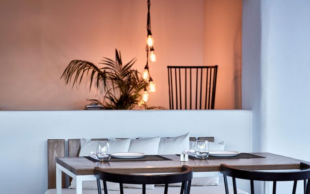 Pietra e Mare - Mykonos Moments