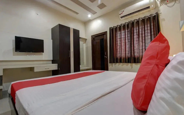 Hotel Pleasant Stays by OYO Rooms