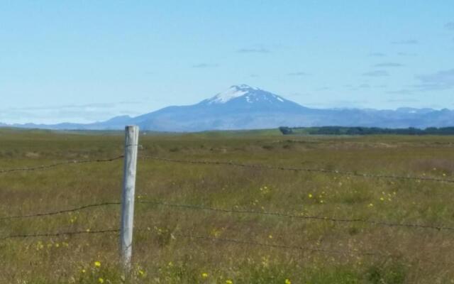 Hekla Cabin 1 Volcano and Glacier View