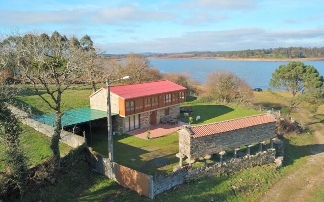 Casa Embalse do Ézaro