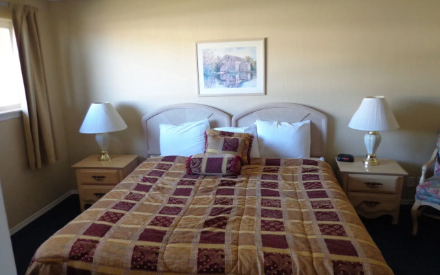 Ocean Shores Inn & Suites