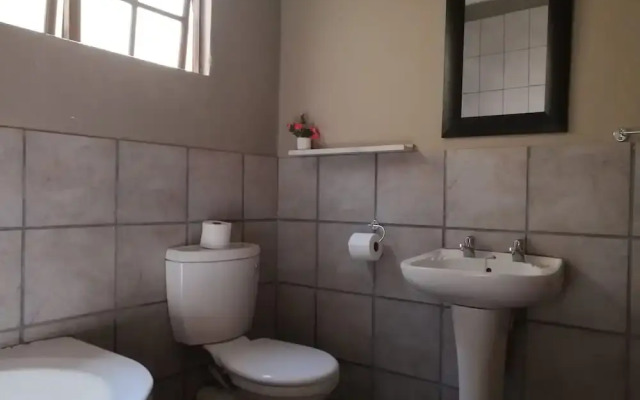 Ibis Place Guest House
