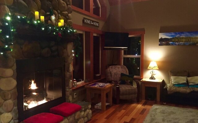 River Rock Mountain Cabin