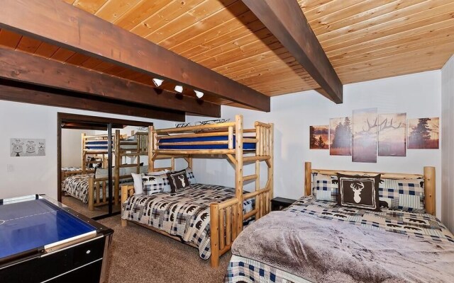 028 - Sunset Mountain Retreat