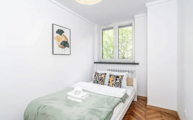 RentPlanet- Apartament Dąbrowskiego