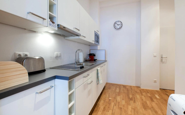 Apartment Theresiengasse