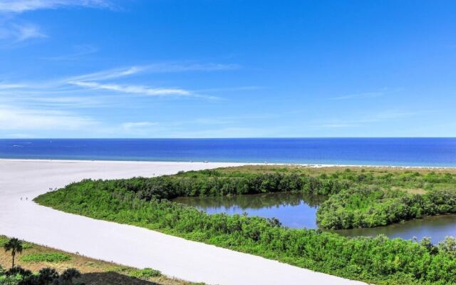 South Seas Tower 4-1204