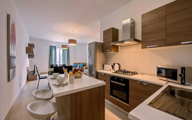 The Hillock North E10