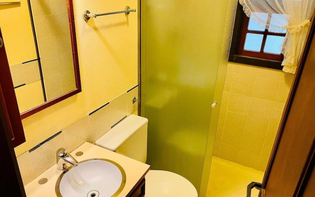 Apartamento a 3 quadras da Rua Coberta