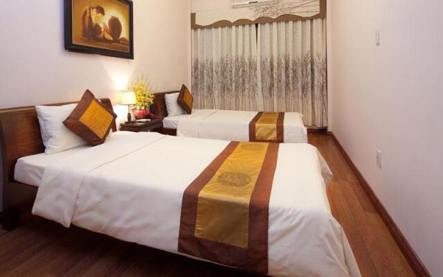 Lucky Queen Hotel