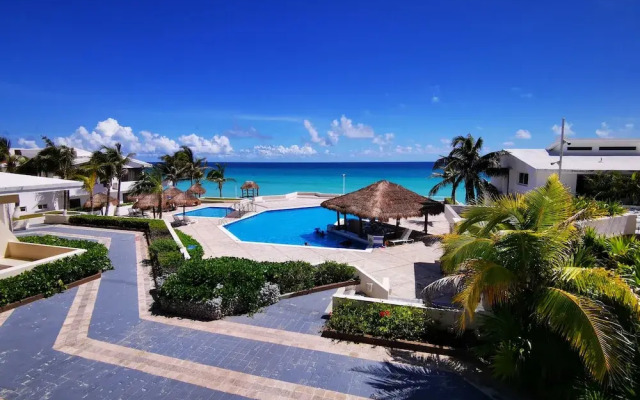 Cozy Studio In Beachfront Condominium