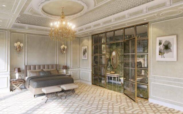 Wisteria Grand Hotel