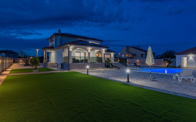 Villa Sandra Zadar Villas