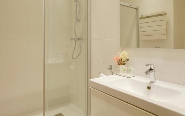Ambrosse Apartment by FeelFree Rentals