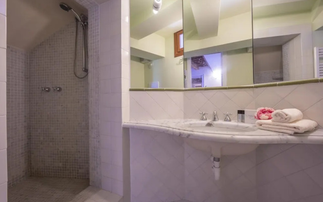 Villa Faccioli Bosso With Shared Pool