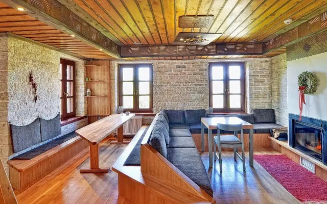 Dilofo Hotel Luxury Suites