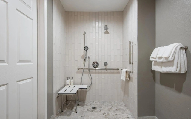 Staybridge Suites Oxnard River Ridge by IHG