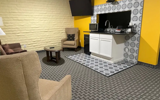 Historic Cow Palace Inn