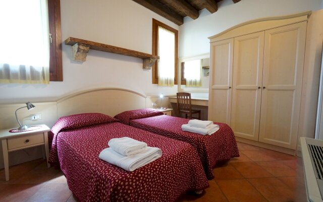 Noci apartment with two bedrooms and one bathroom on the first floor (apartment 3)