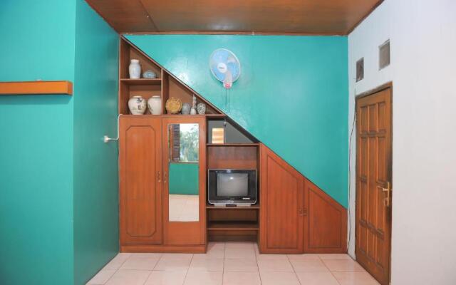 SPOT ON 2584 Hotel Karya Nunggal Asri