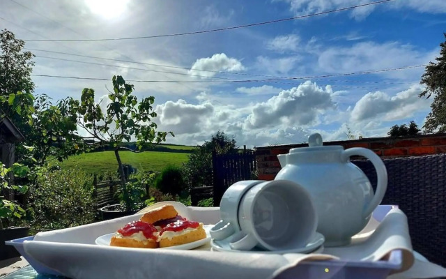 Longstone Bed and Breakfast