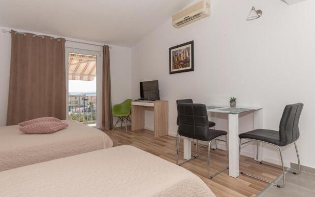 Apartments Nina M