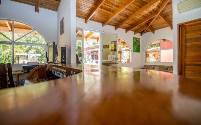 Hotel Layla Resort