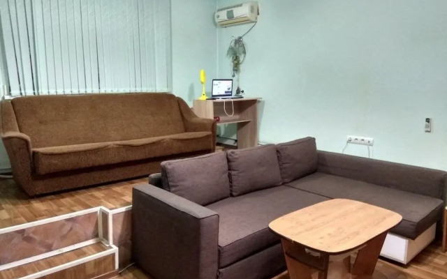 Guest House on Griboedovsky 27a - hostel