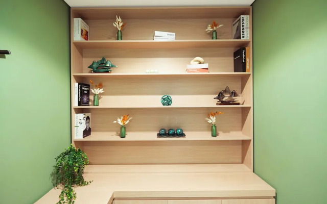 KeyRock Living - Premium Apt with Pool