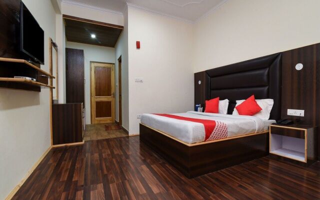 OYO 15699 Hotel Conifer