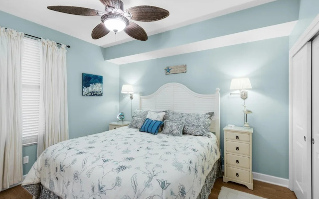 Grandview East 405