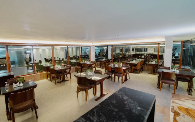 The Royal Garden Hotel Ltd.