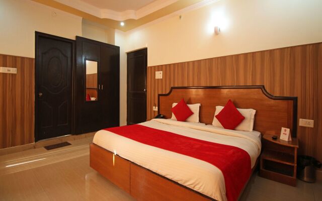 OYO 1811 Hotel Leisure Palace