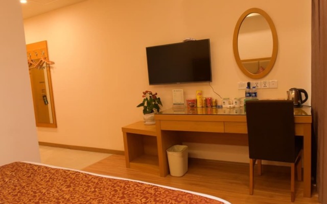 GreenTree AnHui Wuhu Sanshan Development District Express Hotel