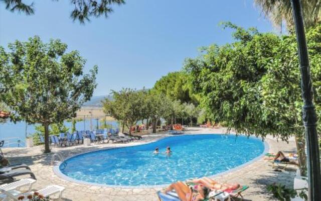 Gonatas Hotel