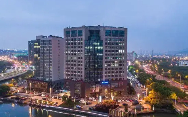 Hanting Express Suzhou International Educational Park
