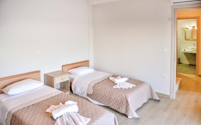 Amazing Home in Heraklion With Wifi and 3 Bedrooms