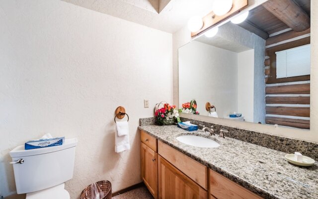 Temptation 8 3 Bedroom Condo