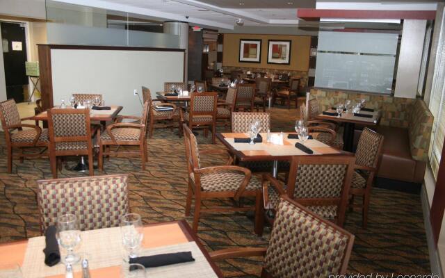 Holiday Inn Columbus Dwtn-Capitol Square by IHG