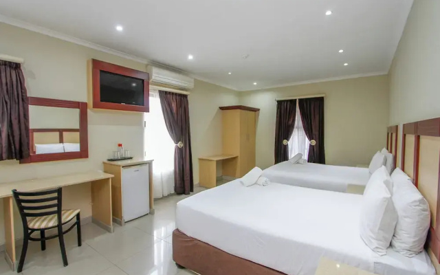 PLM Golden Lodge