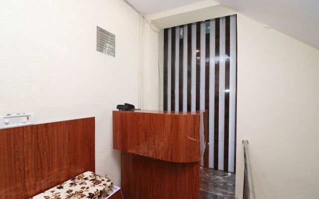 OYO 45940 Grand Imperial