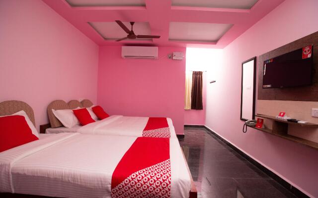 OYO 23398 Sri Murugan Beach Paradise