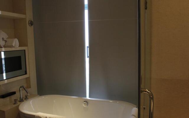 Haily Binya Resort  Spa