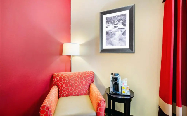 La Quinta Inn Ste Elkview