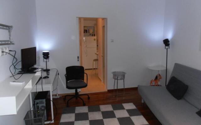 Velvendou 36A Apartment