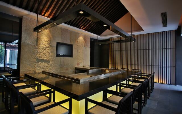 ZuoYouKe Qinling West Brigade Hotel